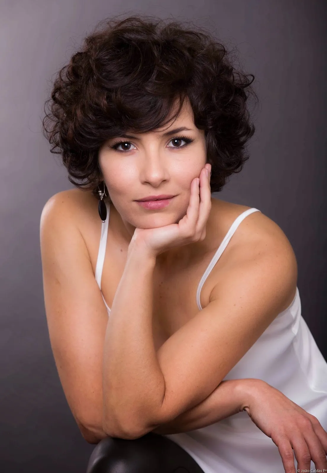 Аманда Акоста